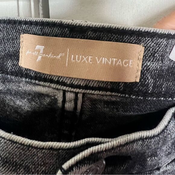 7 For All Mankind Luxe Vintage Felix High Waist Cropped Straight Jeans Size 30 - Picture 9 of 15
